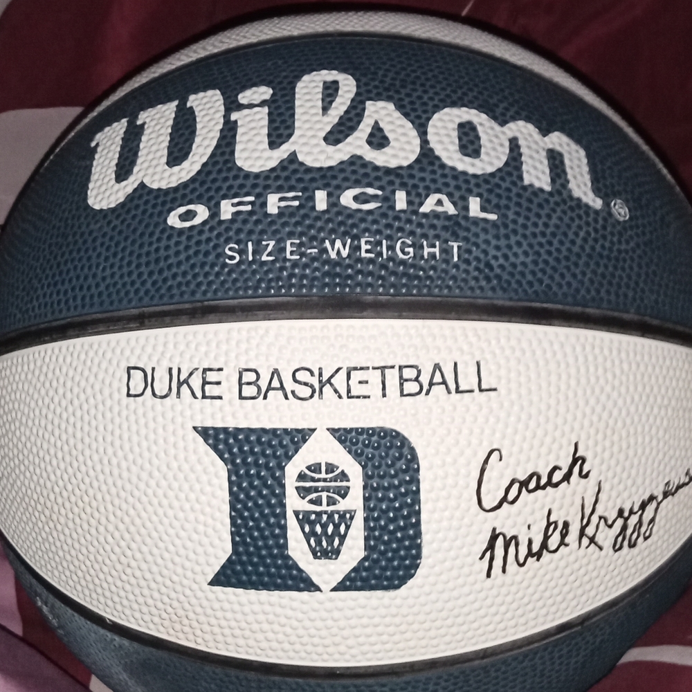 Wilson duke blue devils ball signed by Mike Krzyzewski